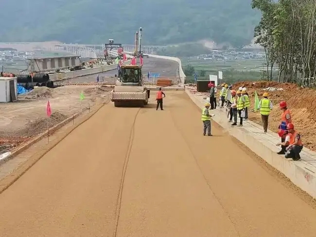 东城路基工程